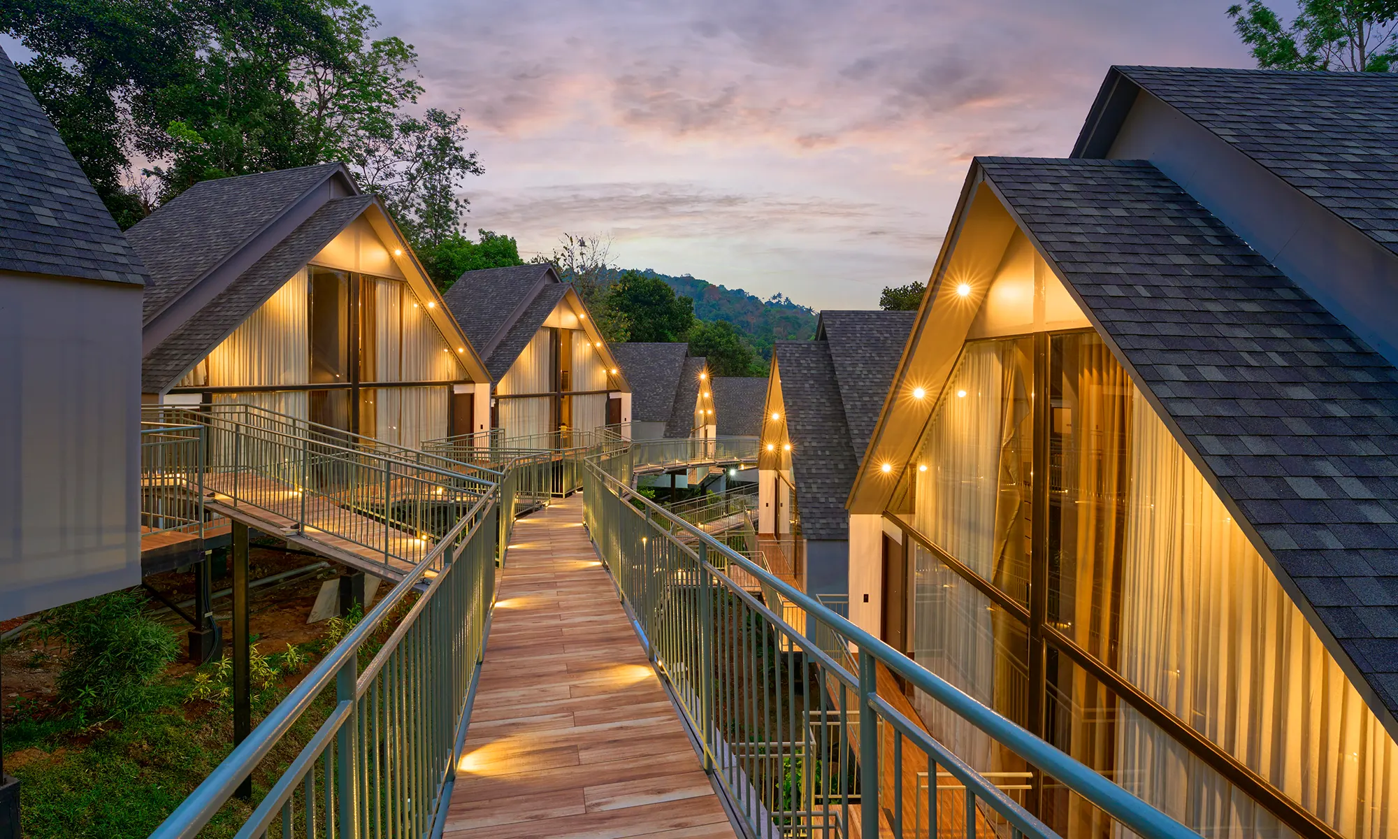 The Serene Horizon, Luxury Resort in Thekkady